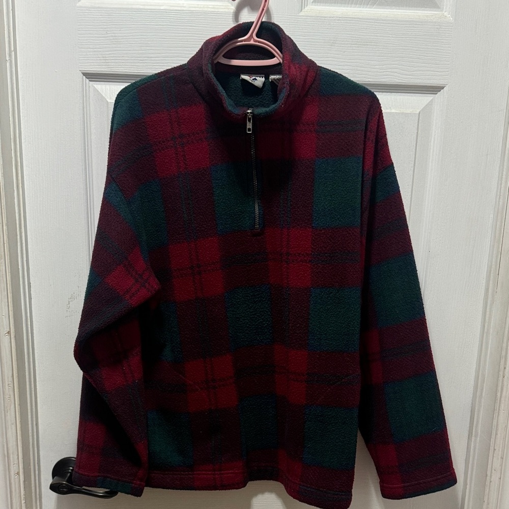 Jerzees Red and Green Plaid Men's Sweater
